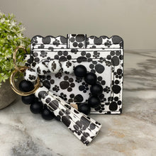 Load image into Gallery viewer, Silicone Bracelet Keychain with Scalloped Card Holder