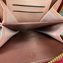 Load image into Gallery viewer, Ivy Crossbody Wallet + Purse - Red