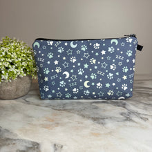 Load image into Gallery viewer, Pouch - Dog, Sleepy Nighttime Paw