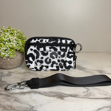 Load image into Gallery viewer, Rue - Nylon Wristlet Wallet - Black White Animal