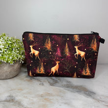 Load image into Gallery viewer, Pouch - Christmas - Reindeer Tree Swirl