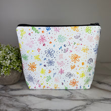 Load image into Gallery viewer, Pouch XL - Colorful Flower Doodles