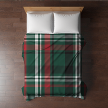Load image into Gallery viewer, Blanket Christmas #8 - Green & Red Plaid - PREORDER