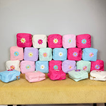 Load image into Gallery viewer, The Daisy - Square Pouch