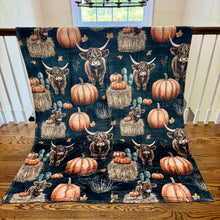 Load image into Gallery viewer, Blanket Halloween #10 - Fall Highland Cow