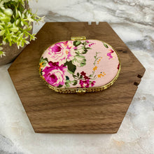 Load image into Gallery viewer, Compact Mirror - Pink Floral