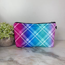 Load image into Gallery viewer, Pouch - Plaid Crisscross White Blue Mint Pink