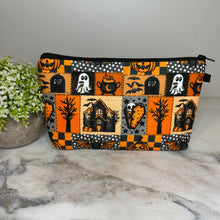 Load image into Gallery viewer, Pouch - Halloween Fall - Patchwork Things
