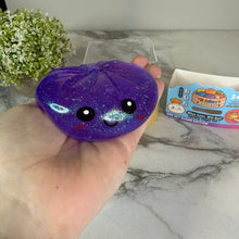 Load image into Gallery viewer, Squishy Toy - Viral Dumpling, Slow Rise Glitter - Purple
