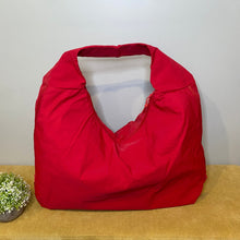 Load image into Gallery viewer, Serena Handbag
