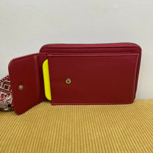 Load image into Gallery viewer, Iris Phone Wallet
