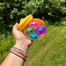 Load image into Gallery viewer, Squishy Toy - Mini Dumpling, Slow Rise Glitter - 4 PACK!
