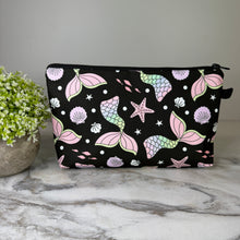 Load image into Gallery viewer, Pouch - Mermaid Tail
