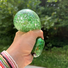 Load image into Gallery viewer, Squishy Toy - Viral Dumpling, Green Glitter + Water Beads
