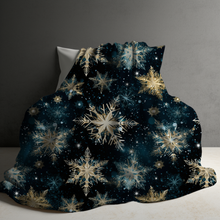 Load image into Gallery viewer, Blanket Christmas #2 - Golden Snowflake - PREORDER
