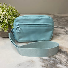Load image into Gallery viewer, Rue - Nylon Wristlet Wallet - Solid
