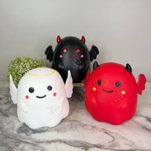 Load image into Gallery viewer, Squishy Toy - Devil Red Dough, Jumbo
