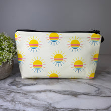 Load image into Gallery viewer, Pouch - Summer Stripe Sun
