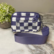 Load image into Gallery viewer, Rue - Nylon Wristlet Wallet - Checkered
