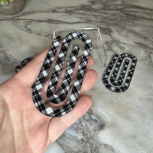 Load image into Gallery viewer, Jumbo Paperclip - Black &amp; White Plaid
