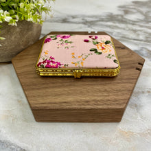 Load image into Gallery viewer, Compact Mirror - Pink Floral
