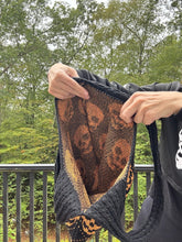 Load image into Gallery viewer, Tote Bag - Knit Sweater - Skull
