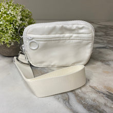 Load image into Gallery viewer, Rue - Nylon Wristlet Wallet - Solid
