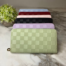 Load image into Gallery viewer, Wallet - Faux Leather - Checkered
