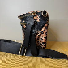 Load image into Gallery viewer, Roni - Nylon Crossbody - Bronze Sunflower Ombre Animal
