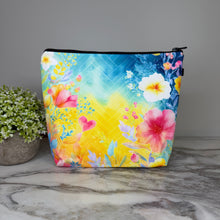 Load image into Gallery viewer, Pouch XL - Floral Herringbone
