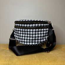 Load image into Gallery viewer, Roni - Nylon Crossbody - Houndstooth
