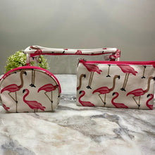 Load image into Gallery viewer, Trio Set Pouch + Clamshell - Flamingo
