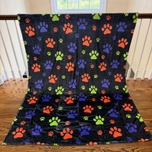 Load image into Gallery viewer, Blanket Halloween #30 - Paw Print
