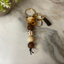 Load image into Gallery viewer, Keychain - Silicone Bead - Highland Cow - Brown
