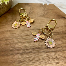 Load image into Gallery viewer, Keychain Charm - Daisy &amp; Bee - Pink
