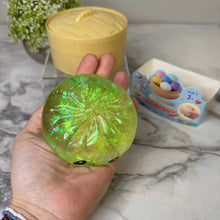 Load image into Gallery viewer, Squishy Toy - Viral Dumpling, Slow Rise Glitter - Green

