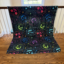 Load image into Gallery viewer, Blanket Halloween #36 - Rainbow Pumpkin
