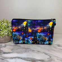 Load image into Gallery viewer, Pouch - Halloween Fall - Haunted House
