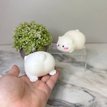 Load image into Gallery viewer, Squishy Toy - Marshmallow Cat
