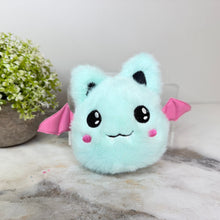 Load image into Gallery viewer, Keychain - Pom Pom Bat
