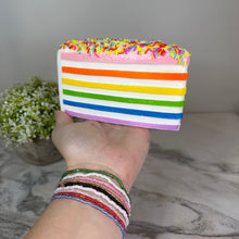 Load image into Gallery viewer, Squishy Toy - Cake
