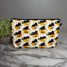 Load image into Gallery viewer, Pouch - Halloween Fall - Pumpkin Cat

