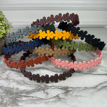 Load image into Gallery viewer, Headband - Flower Assortment
