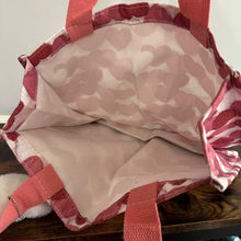 Load image into Gallery viewer, Tote Bag - Heart Light Pink
