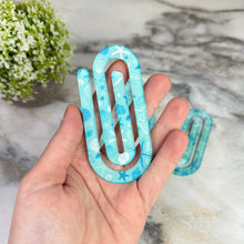 Load image into Gallery viewer, Jumbo Paperclip - Ocean Beach Sea Shell

