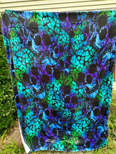 Load image into Gallery viewer, Blanket - Halloween - Blue Green Skulls
