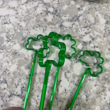 Load image into Gallery viewer, Pen -  St Patricks Day - Shamrock Clover
