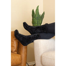 Load image into Gallery viewer, The Reign- Solid Fuzzy Socks
