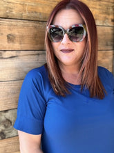 Load image into Gallery viewer, Retro Glam
