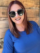 Load image into Gallery viewer, Samanthas
